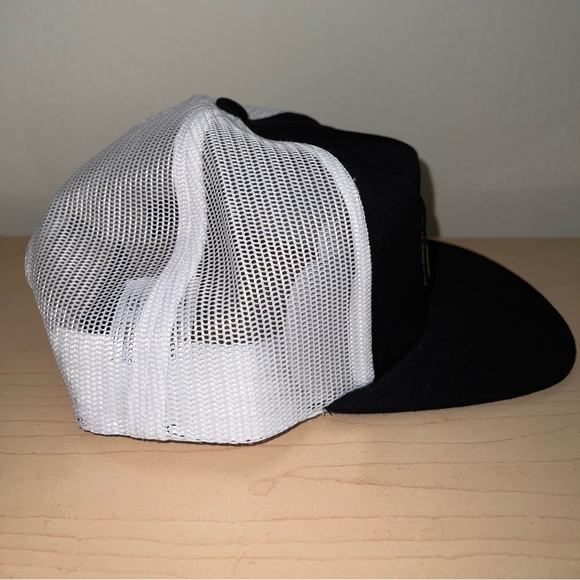 Brixton hat with mesh back! - Picture 2 of 4